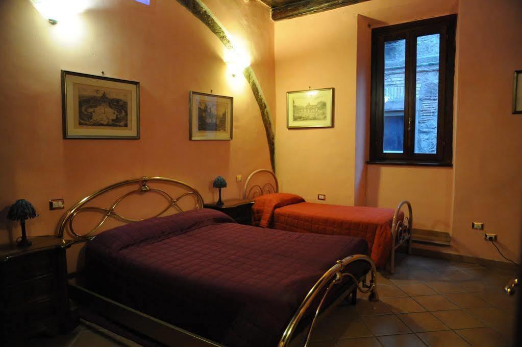 Al Cardinale Bed and Breakfast Viterbo Eksteriør billede
